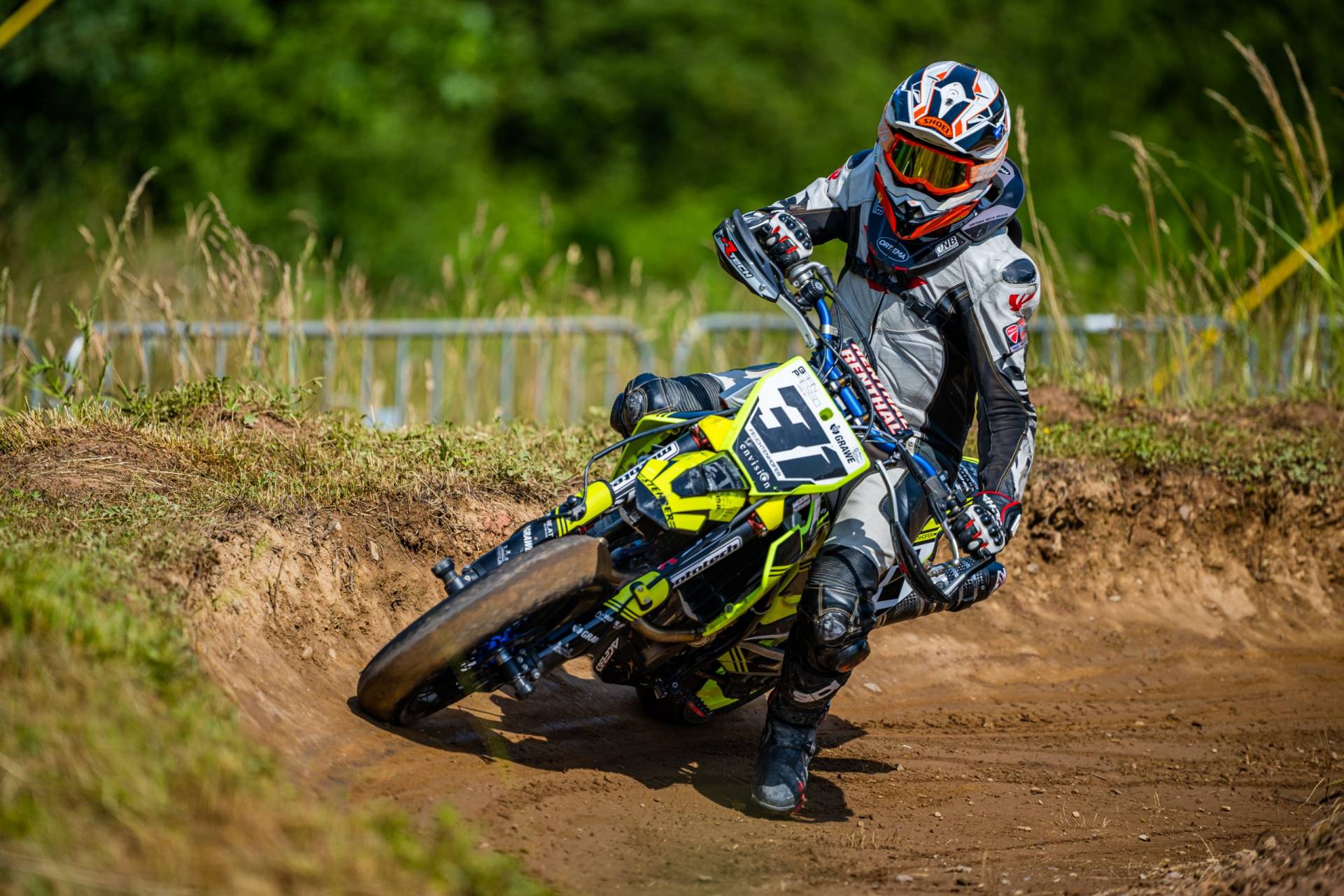 Alex Feuchtenhofer 2022 im ADAC Supermoto IDM Team St. Wendel 2022